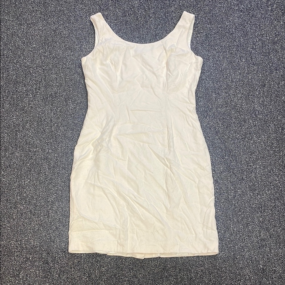 Elegant Cream Sleeveless Dress